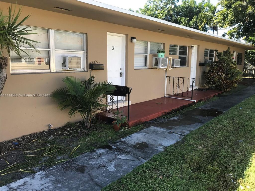 15940 NE 19th Ct #2, North Miami Beach, FL 33162
