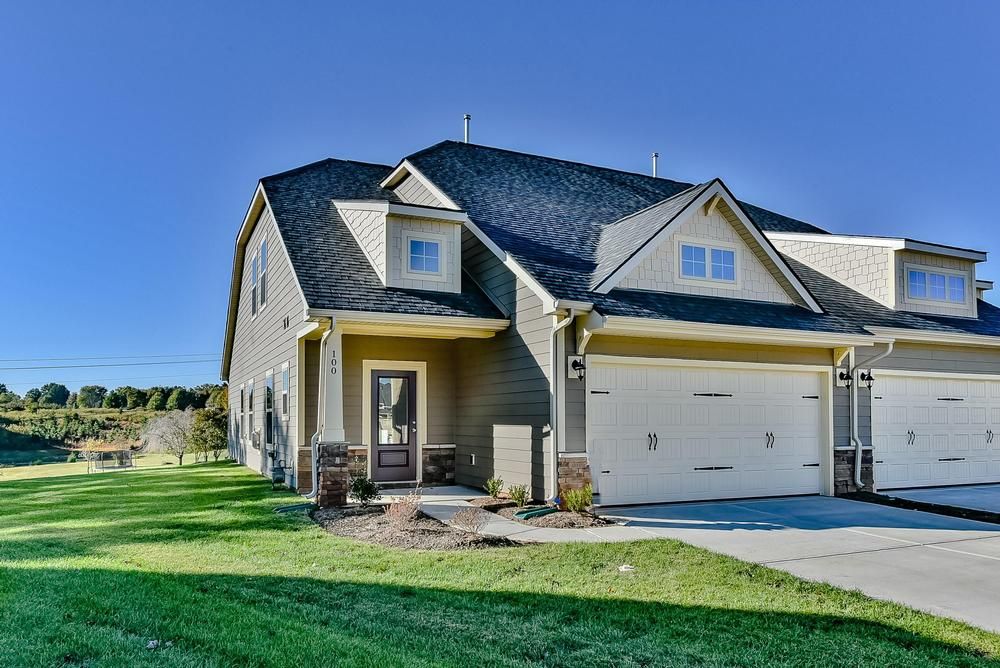 100 Boxtail Way, Mooresville, NC 28115