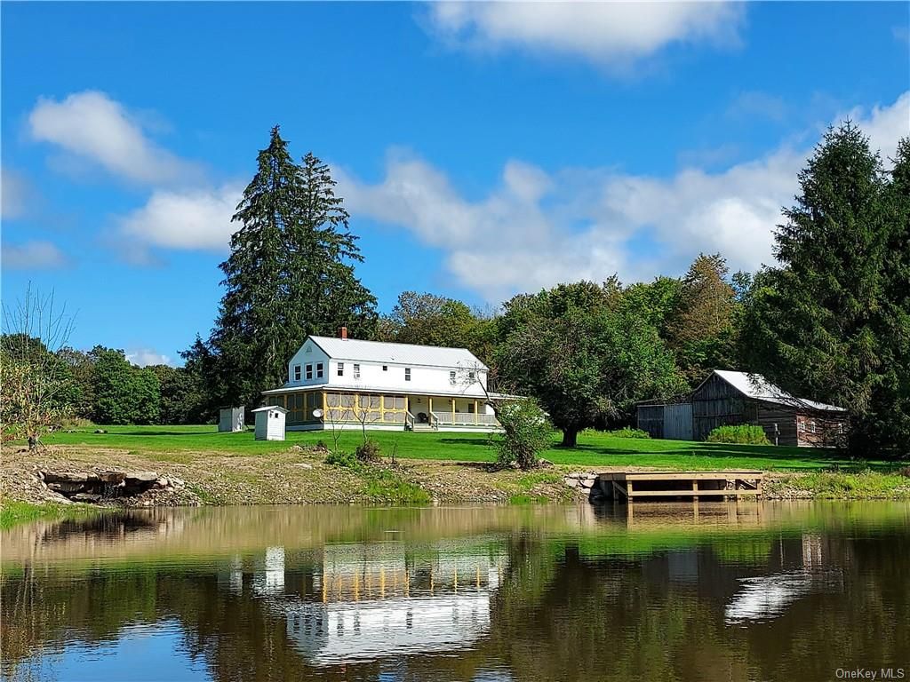 18388 State Highway 97, Hancock, NY 13783