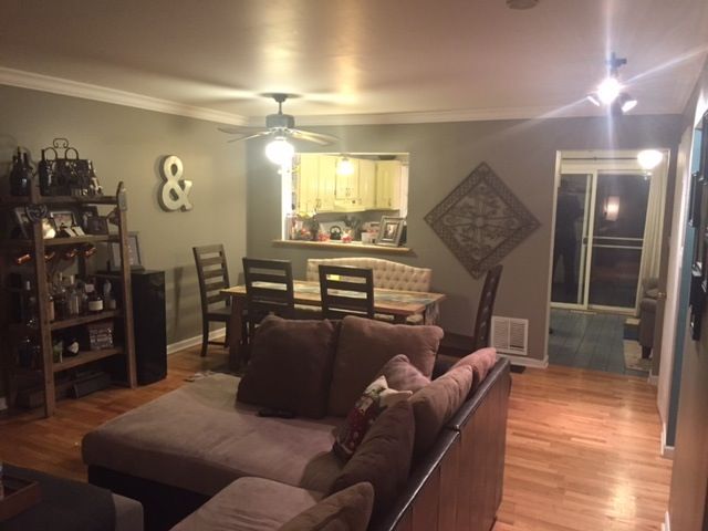 135 N Huffman St, Naperville, IL 60540