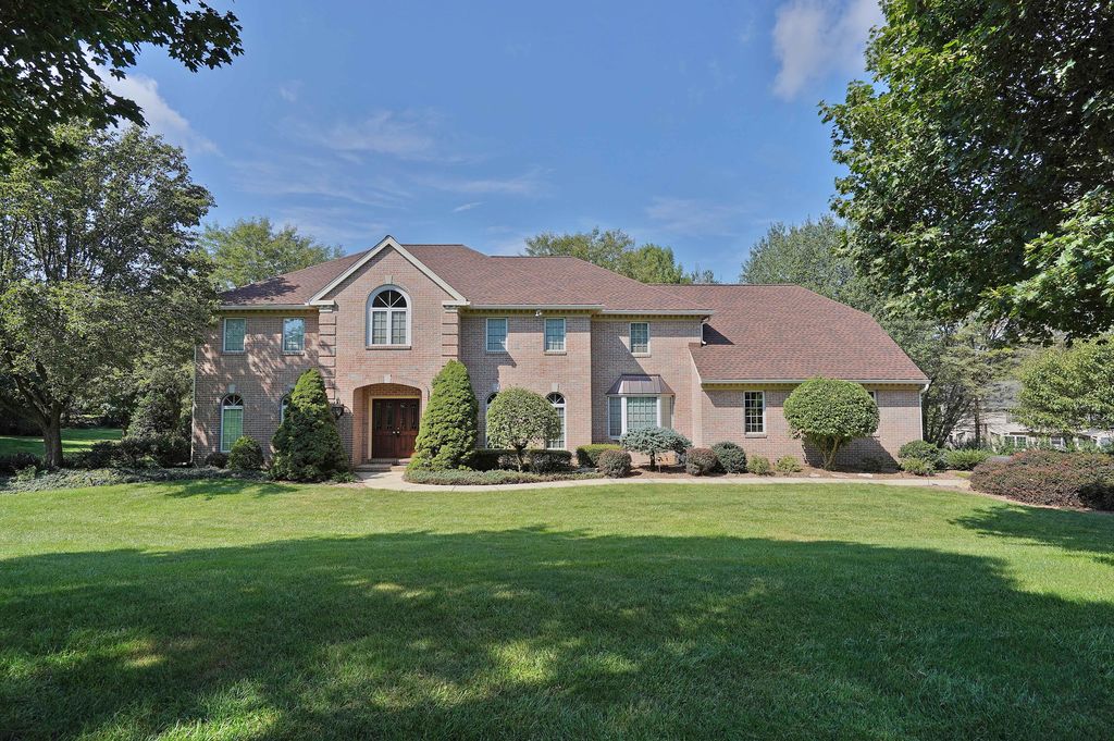 3134 Bradford Cir, Emmaus, PA 18049