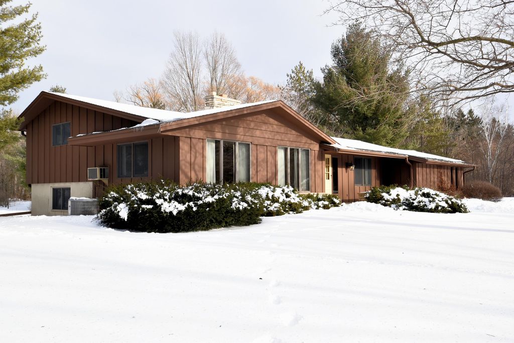 7106 5 Mile Rd, Racine, WI 53402 Trulia