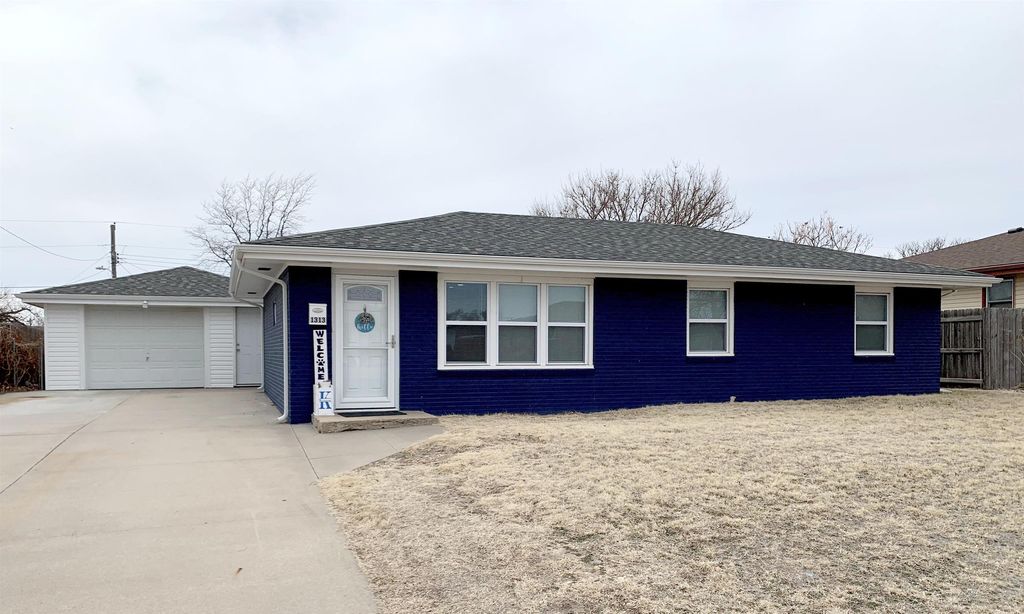 1313 Lawrence Dr, Hays, KS 67601 Trulia