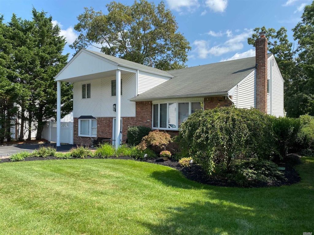 35 Willow St, Selden, NY 11784 Trulia