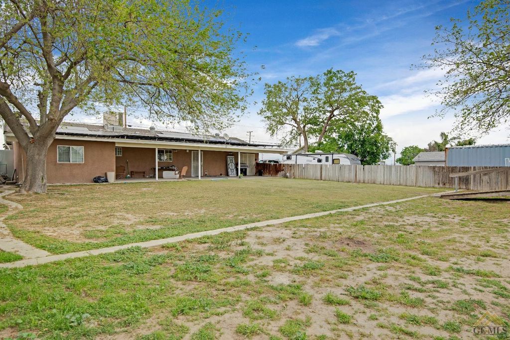 165 E Pacheco Rd, Bakersfield, CA 4 Bed, 3 Bath SingleFamily Home