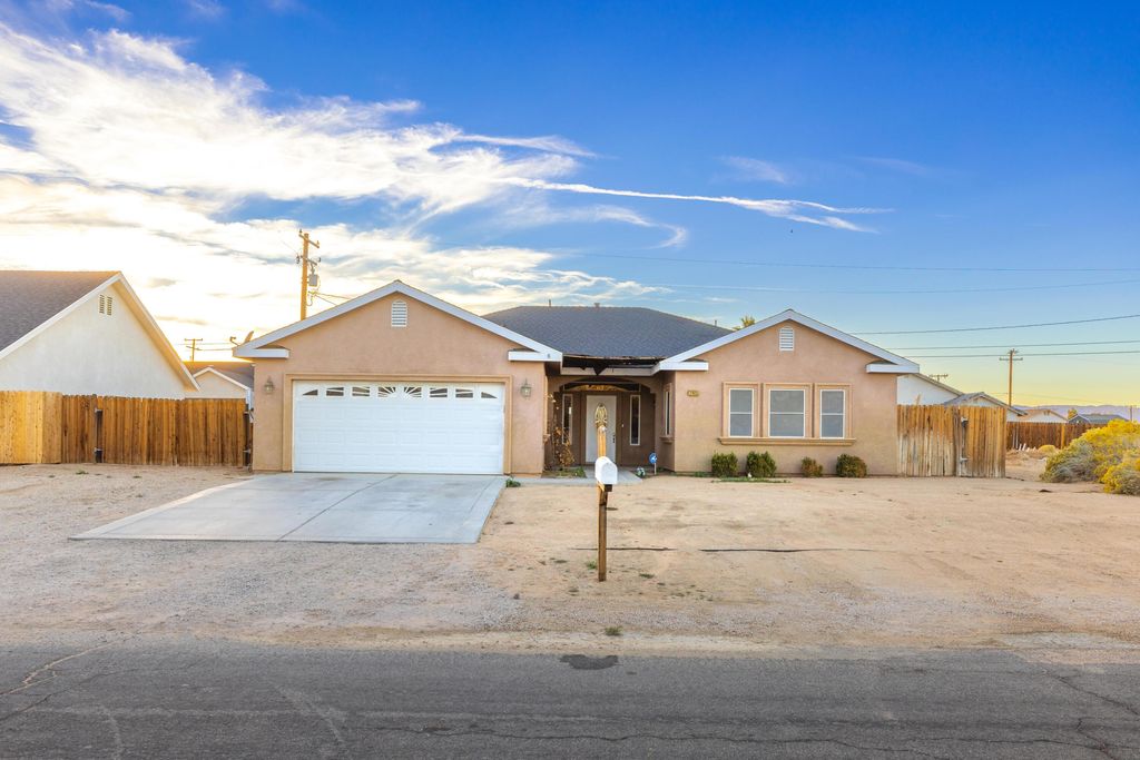 21625 96th St, California City, CA 93505