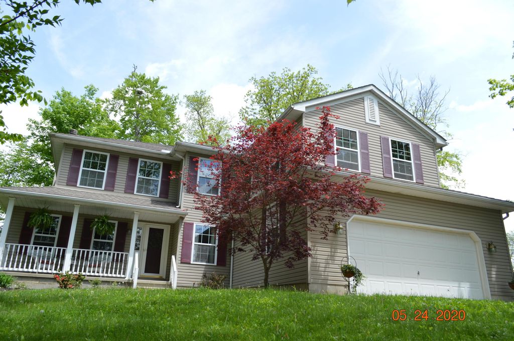 323 Orchard Ct, Galion, OH 44833