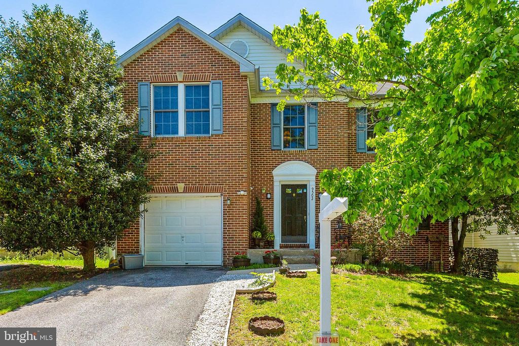 9502 Howard Ave, Laurel, MD 20723