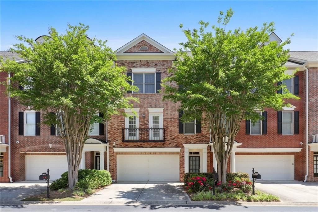 462 Vinings Estates Dr SE, Mableton, GA 30126