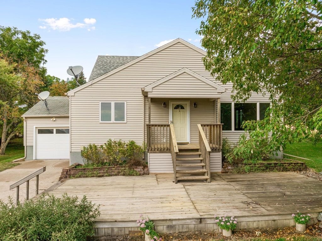 8510 Hammond Ave, Waterloo, IA 50701 Trulia