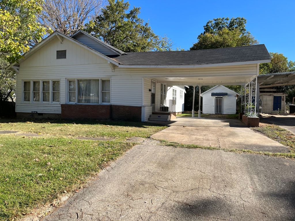 107 W Avenue C St, Hope, AR 71801 Trulia