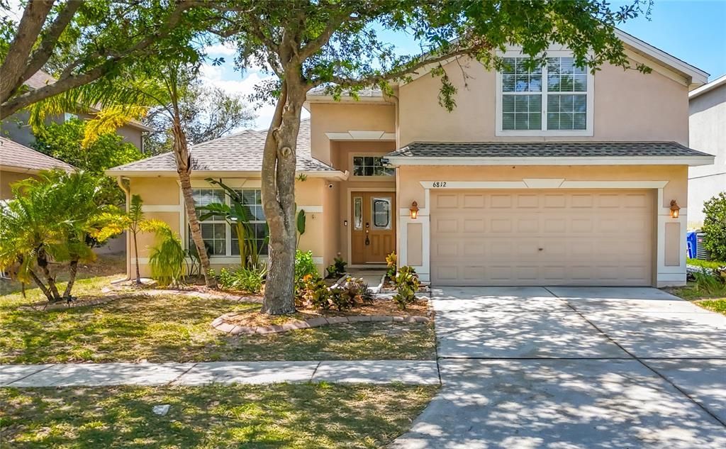 6812 Guilford Bridge Dr, Apollo Beach, FL 33572