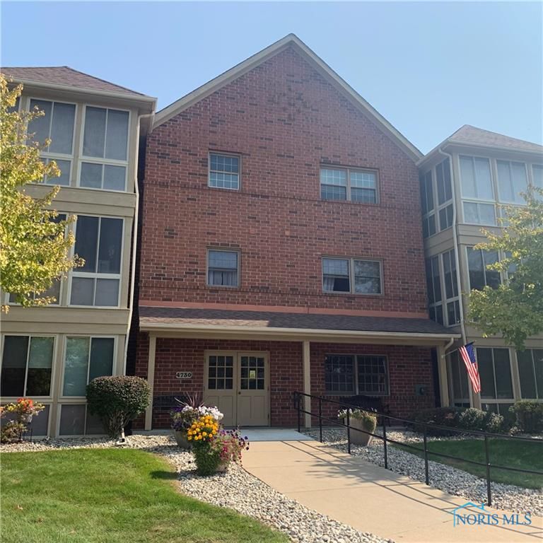 4730 Glendale Ave, Toledo, OH 43614 2 Bed, 2 Bath Condo MLS