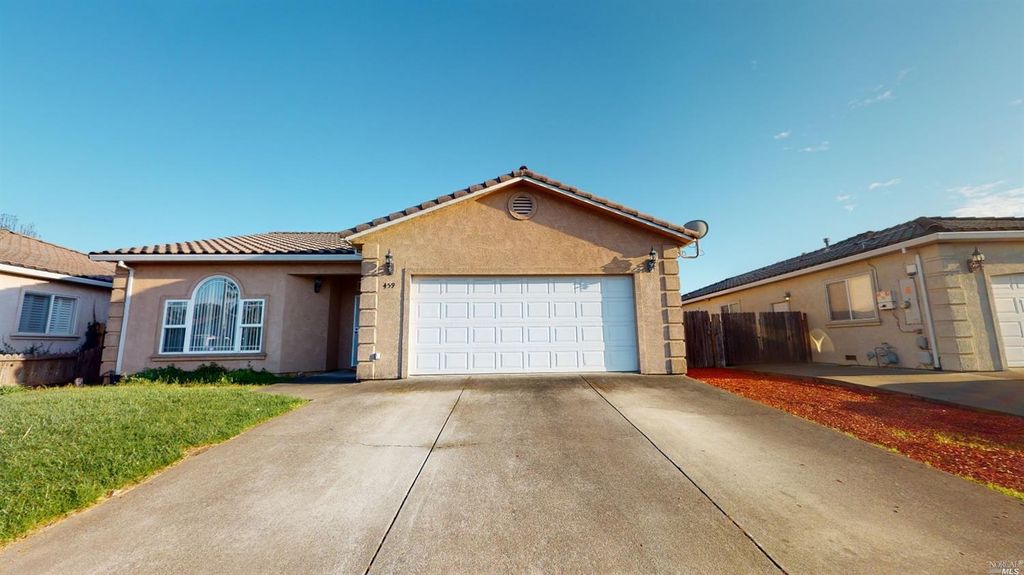 459 Briarwood Dr, Ukiah, CA 3 Bed, 2 Bath SingleFamily