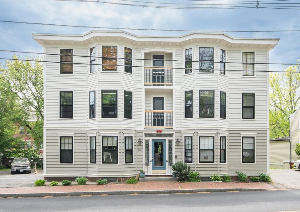 134 South St   #9, Portsmouth, NH 03801