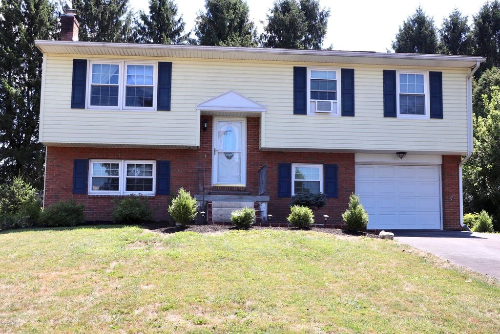202 Charles Rd, Muncy, PA 17756 4 Bed, 2 Bath SingleFamily Home MLS WB90935 28 Photos