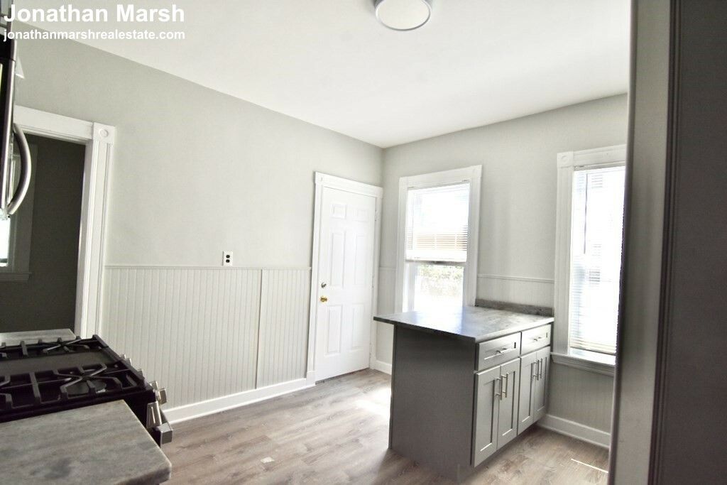82 Fuller St #1, Dorchester Center, MA 02124