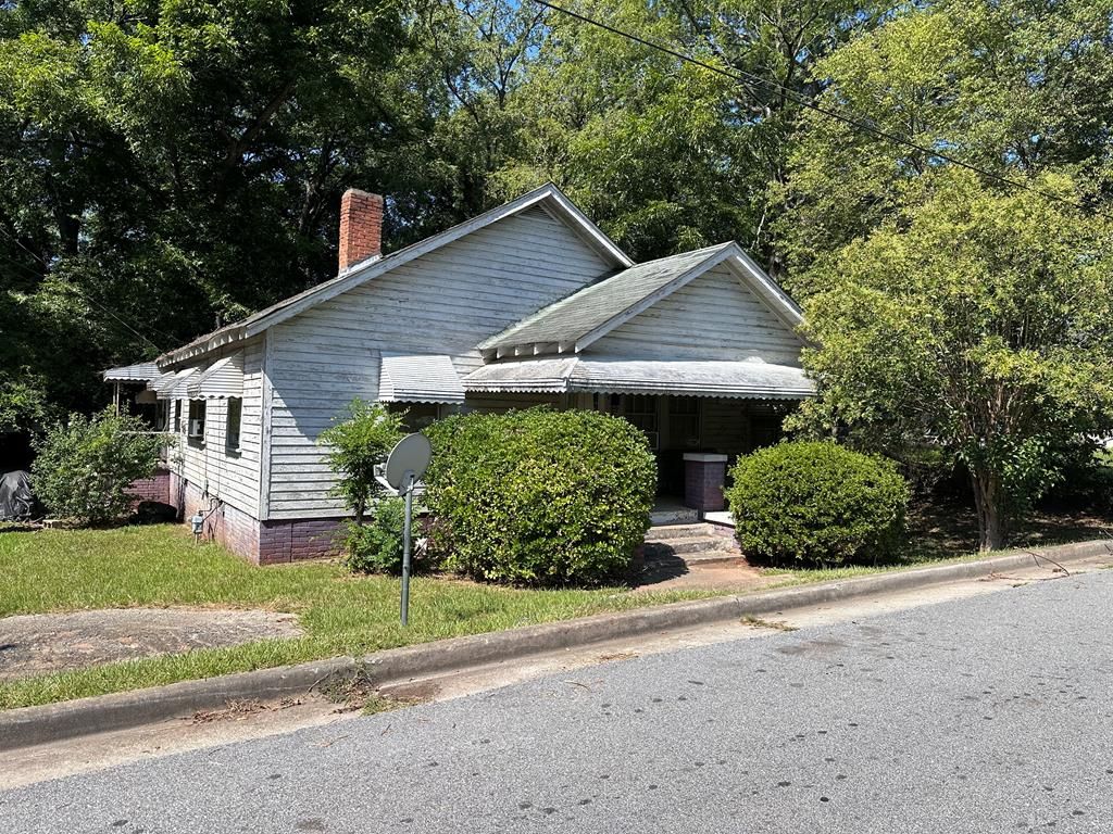 619 Pearl St, Greenwood, SC 29649 Trulia