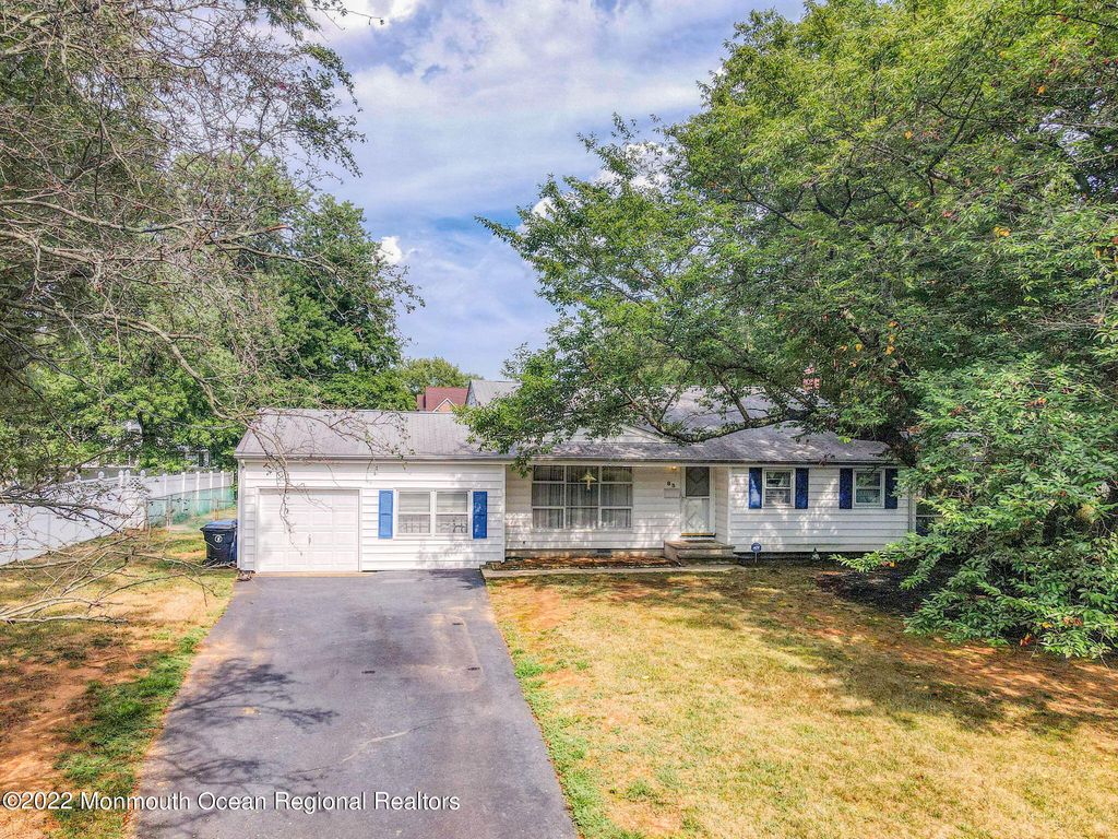 83 Martin Drive, Lincroft, NJ 07738 Trulia