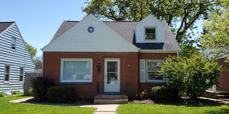 7937 W Townsend St, Milwaukee, WI 53222