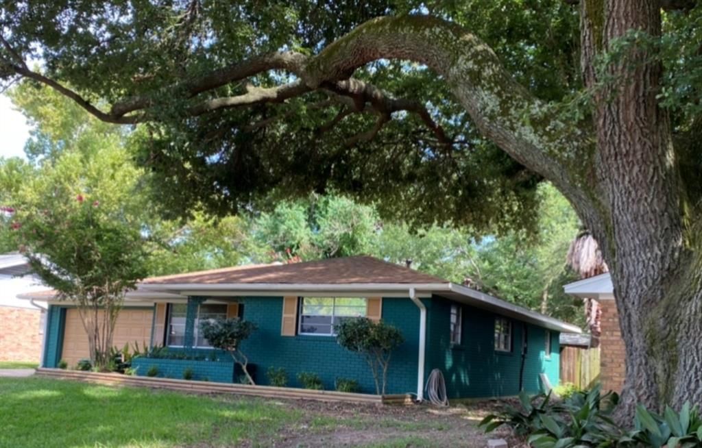 1305 Oden St, Shreveport, LA 71104