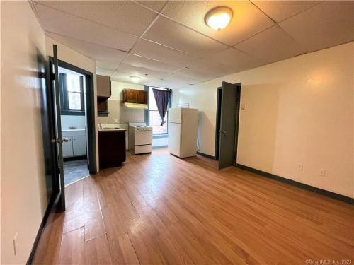 460 Main St #5, Middletown, CT 06457