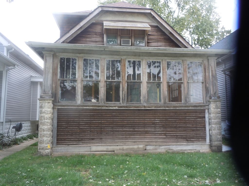 3425 N Kildare Ave, Chicago, IL 60641
