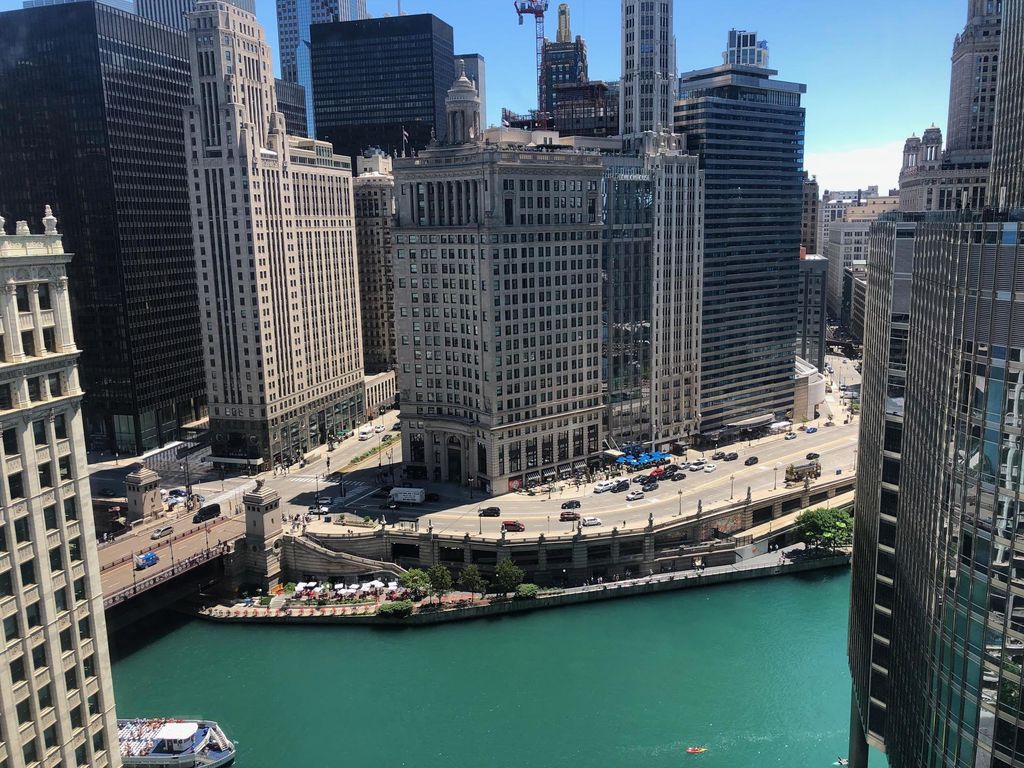 405 N Wabash Ave