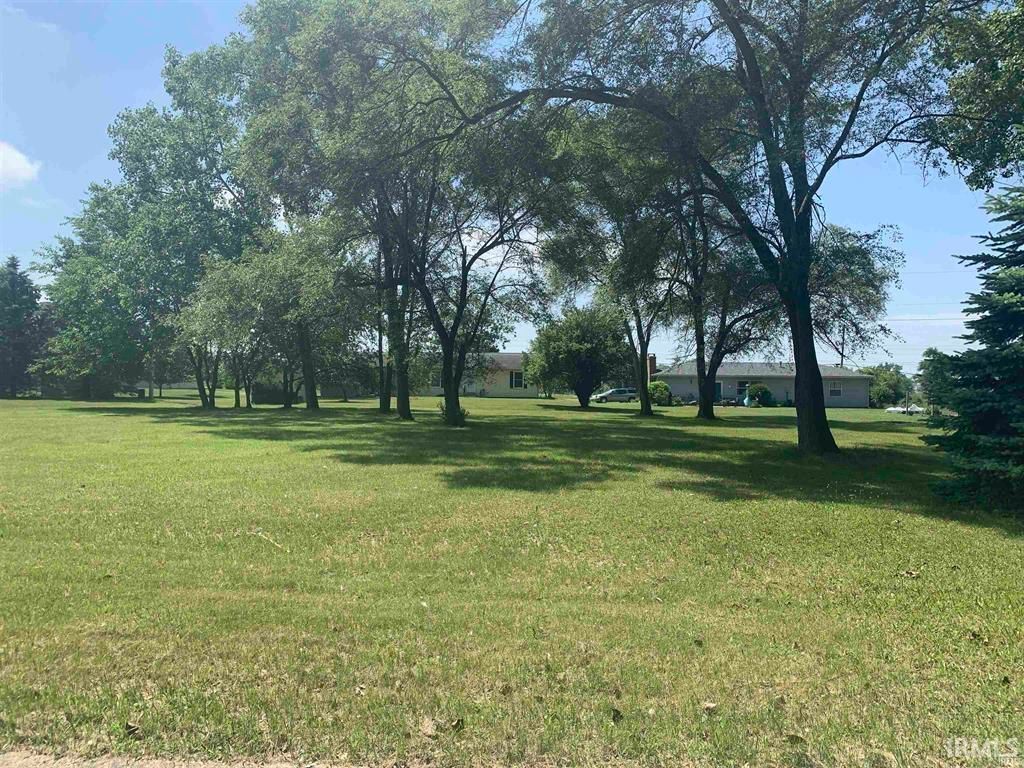Lake John Cir, Winona Lake, IN 46590