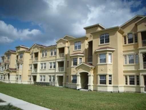 611 Terrace Ridge Cir #611, Davenport, FL 33896