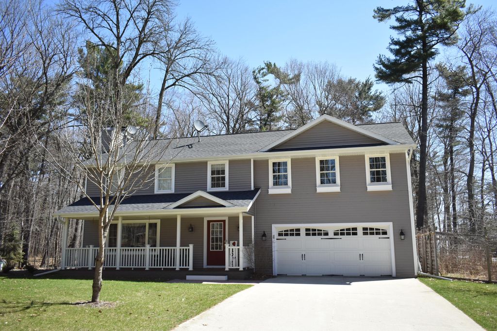 9029 N Sandwood Ln, Oostburg, WI 53070 Trulia