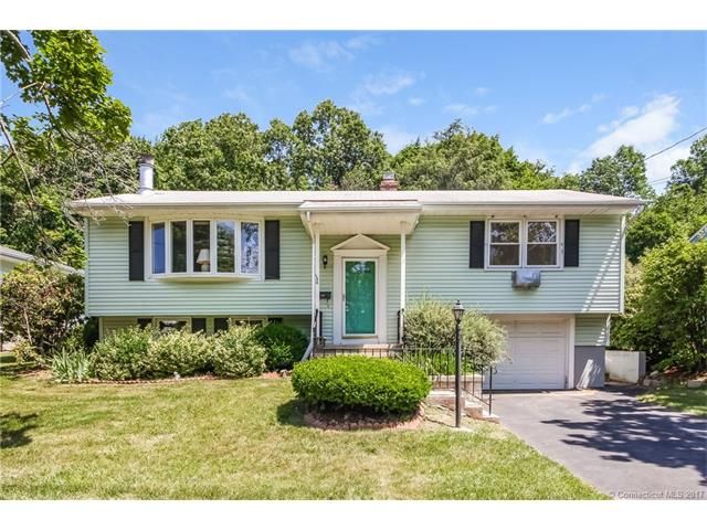 150 Townsend Ter, New Haven, CT 06512