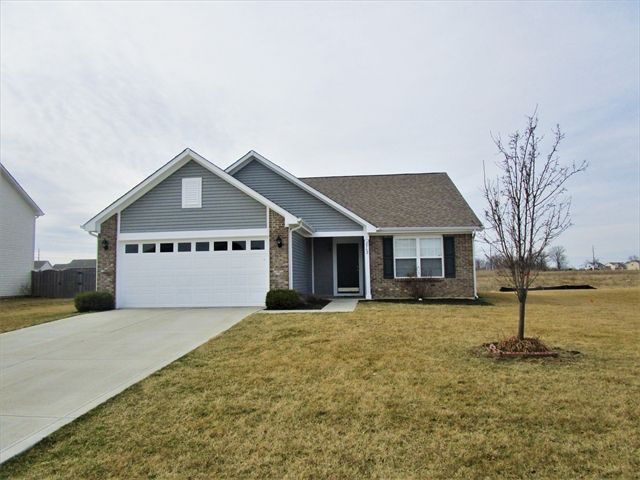 2562 Bluewood Way, Plainfield, IN 46168