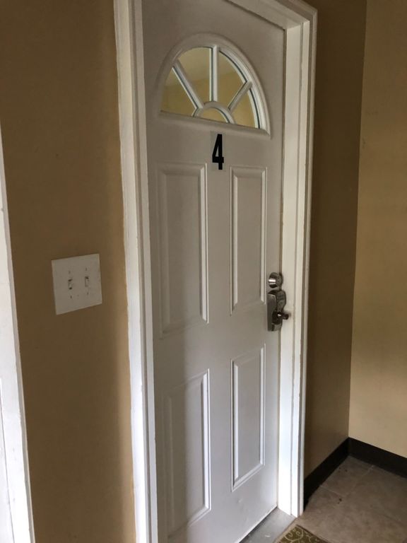 2 E Broad St 4, Trumbauersville, PA 18970 Trulia