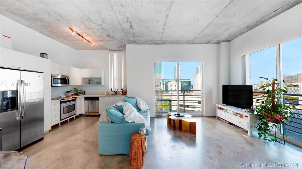 234 NE 3rd St #1501, Miami, FL 33132