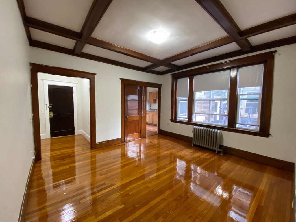 1362 Commonwealth Ave #7, Allston, MA 02134