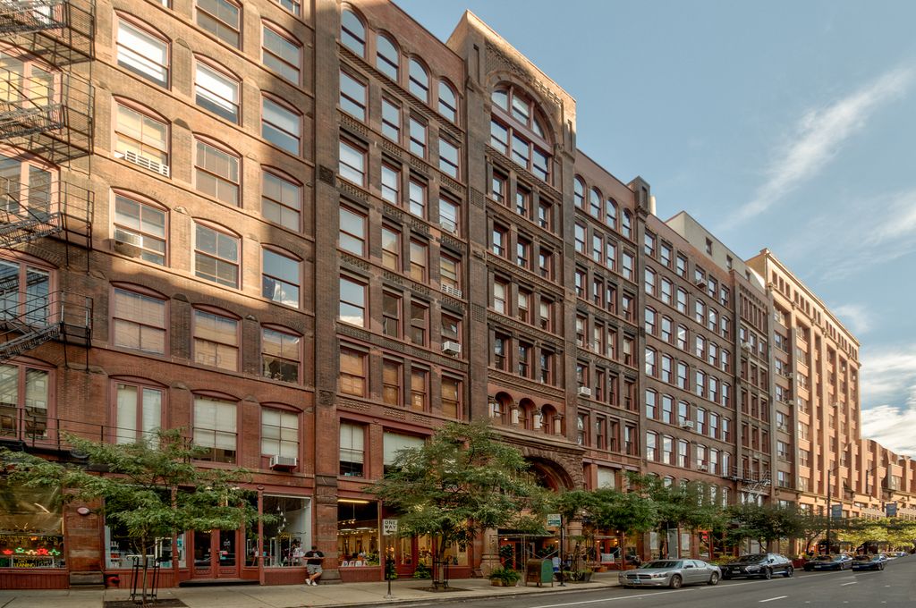 711 S Dearborn St #805, Chicago, IL 60605