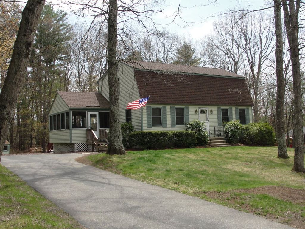 13 matthew dr londonderry nh