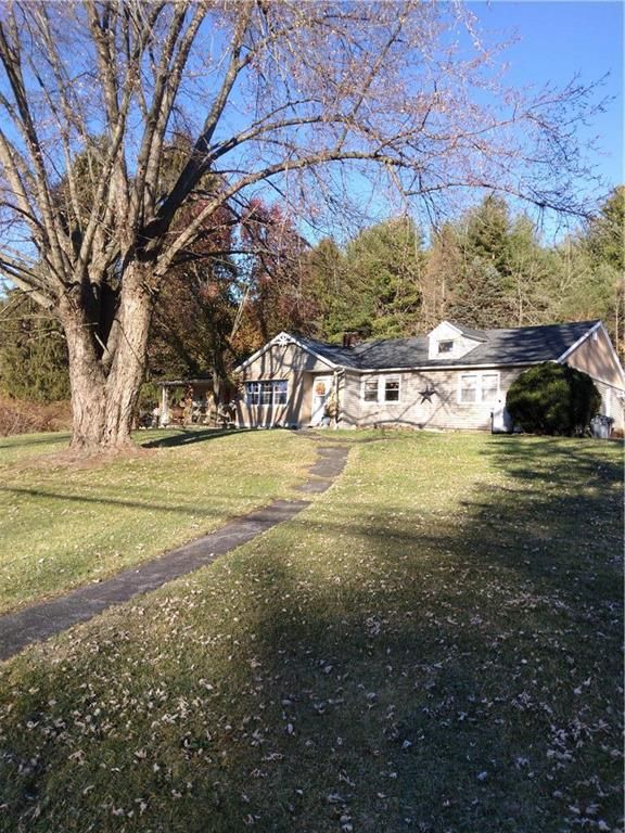 1290 Hahns Dairy Rd, Palmerton, PA 18071