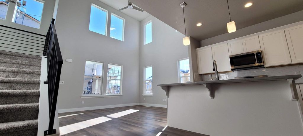13963 Silver Peak Ln #4, Herriman, UT 84096