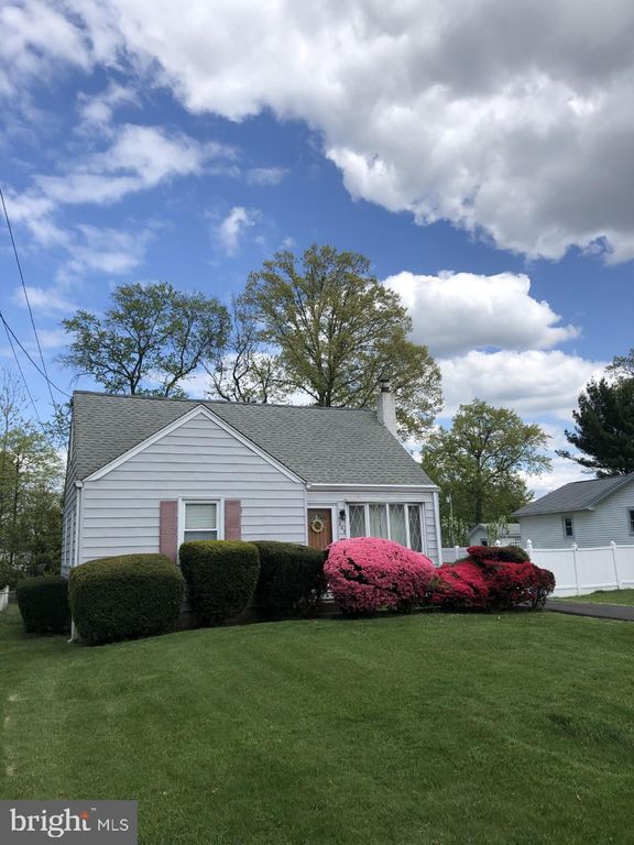 449 Maple St, Warminster, PA 18974 Trulia