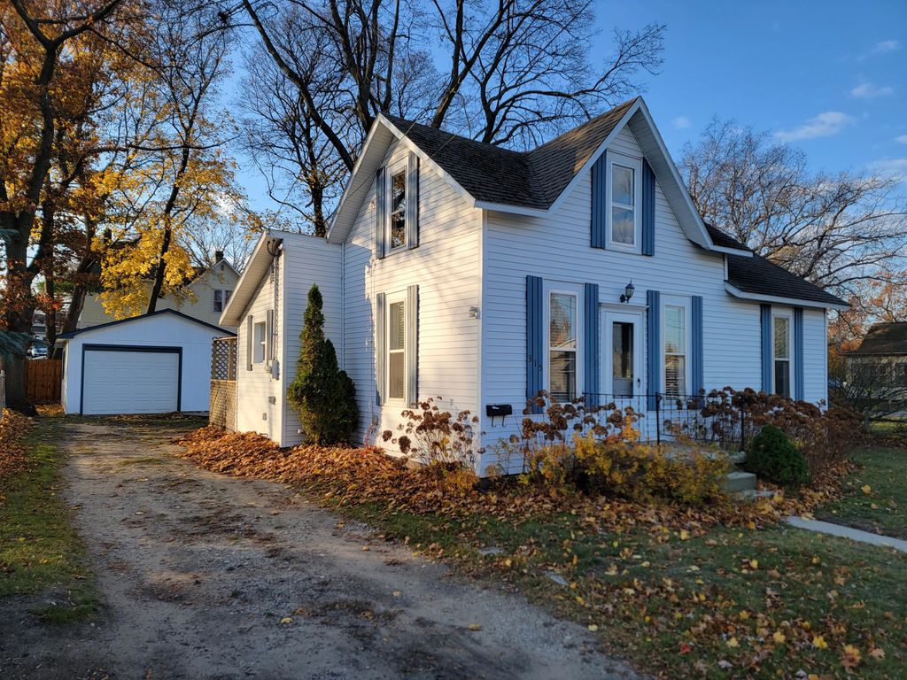 315 4th Ave, Manistee, MI 49660 Trulia