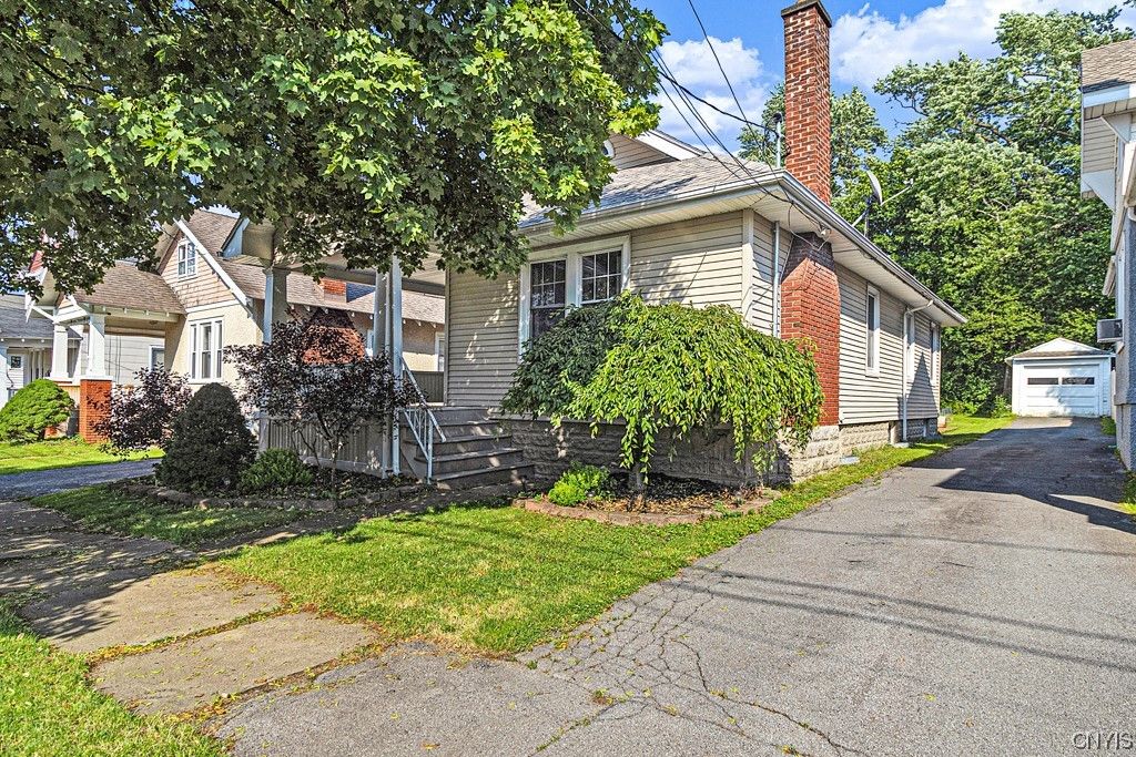 1915 Baker Ave, Utica, NY 13501 Trulia