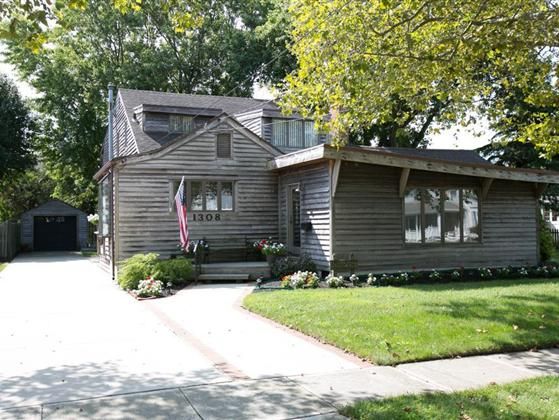 1308 Maryland Ave, Cape May, NJ 08204