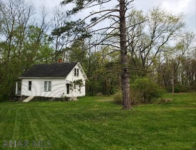 1001 Fairview Ave, Roaring Spring, PA 16673