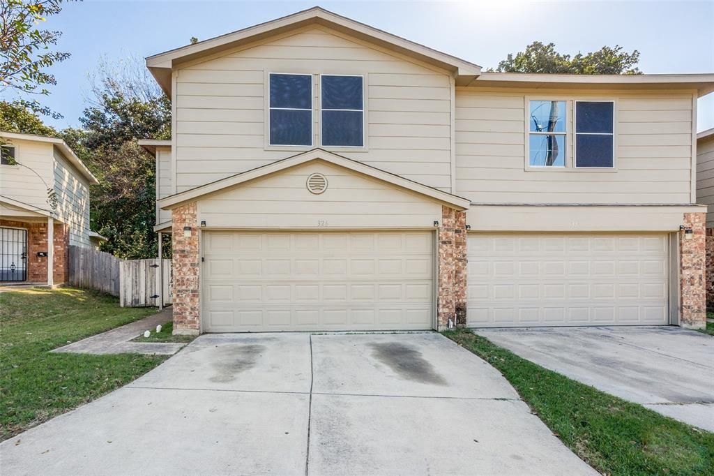 326 Ezekial Ave, Dallas, TX 75217