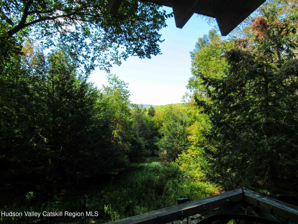 view 13th full size image of this home