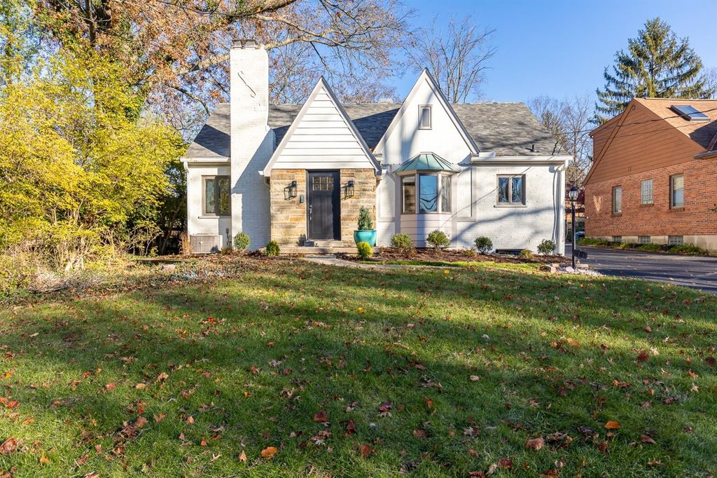 7516 Miami Ave, Cincinnati, OH 45243