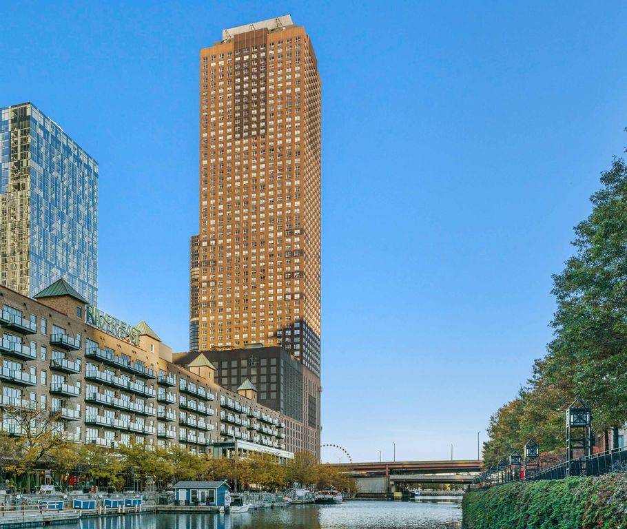 474 N Lake Shore Dr #2806, Chicago, IL 60611
