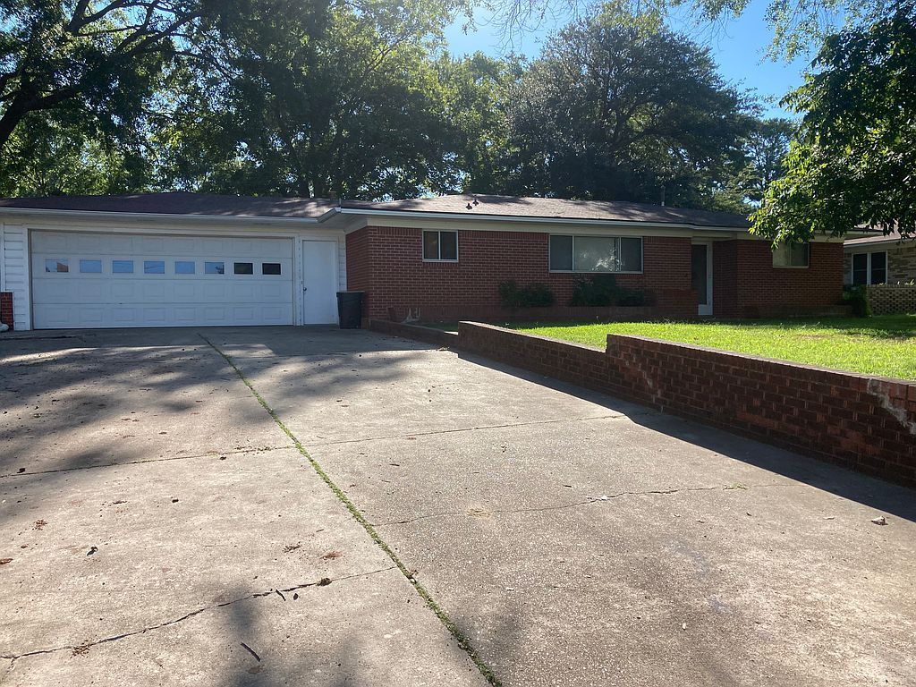 111 S Cypress St, Gilmer, TX 75644 Trulia
